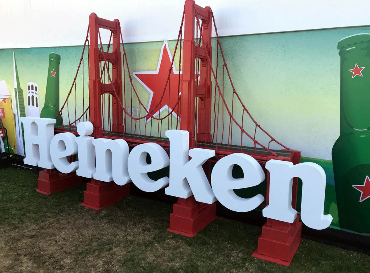 Large Heineken 3D letters and Logo Display