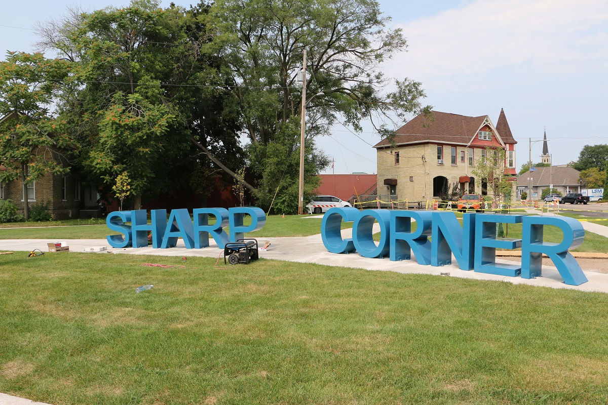 Installing Sharp Corners Metal Letters