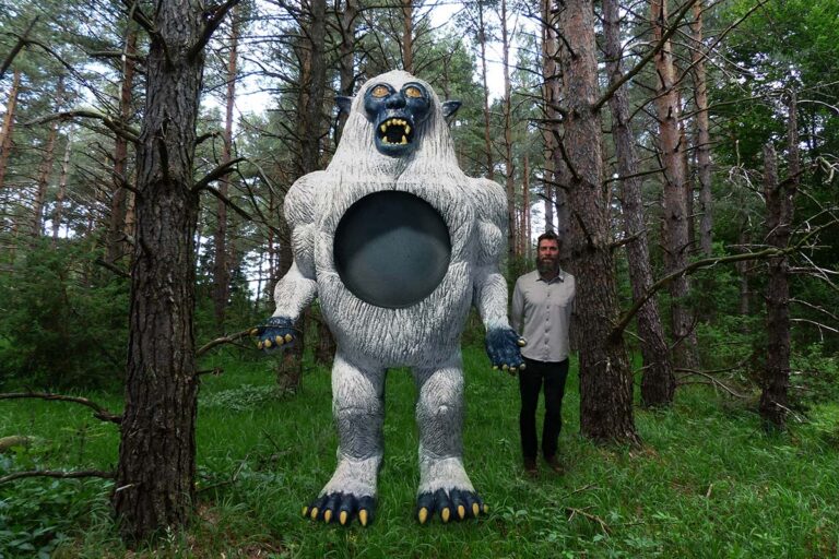 Giant 3D statue of Yeti Archery Target