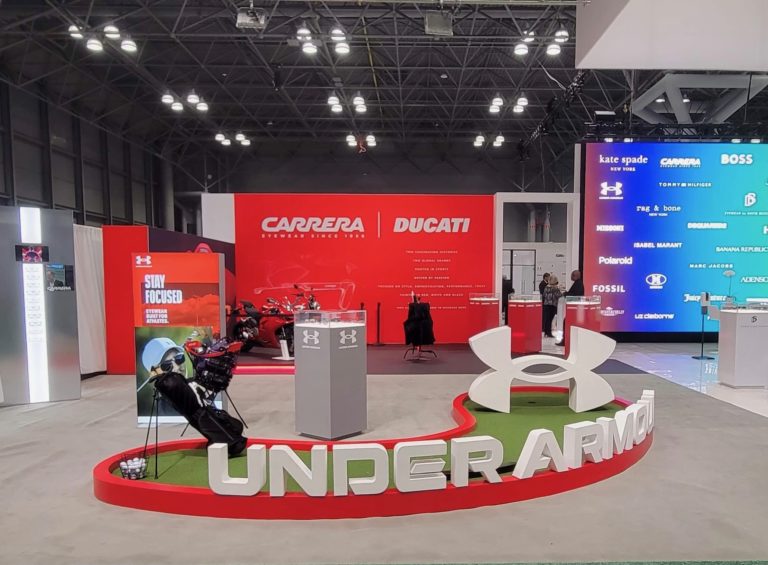 Under Armour Large Letters Trade Show