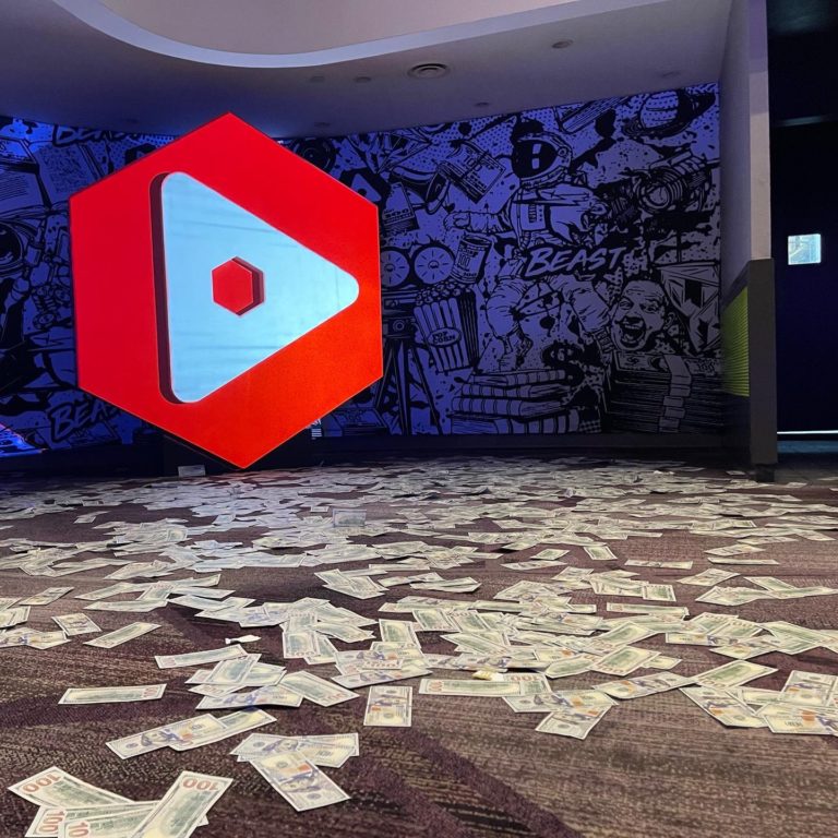 Vidsummit Large Foam 3D Logo Display