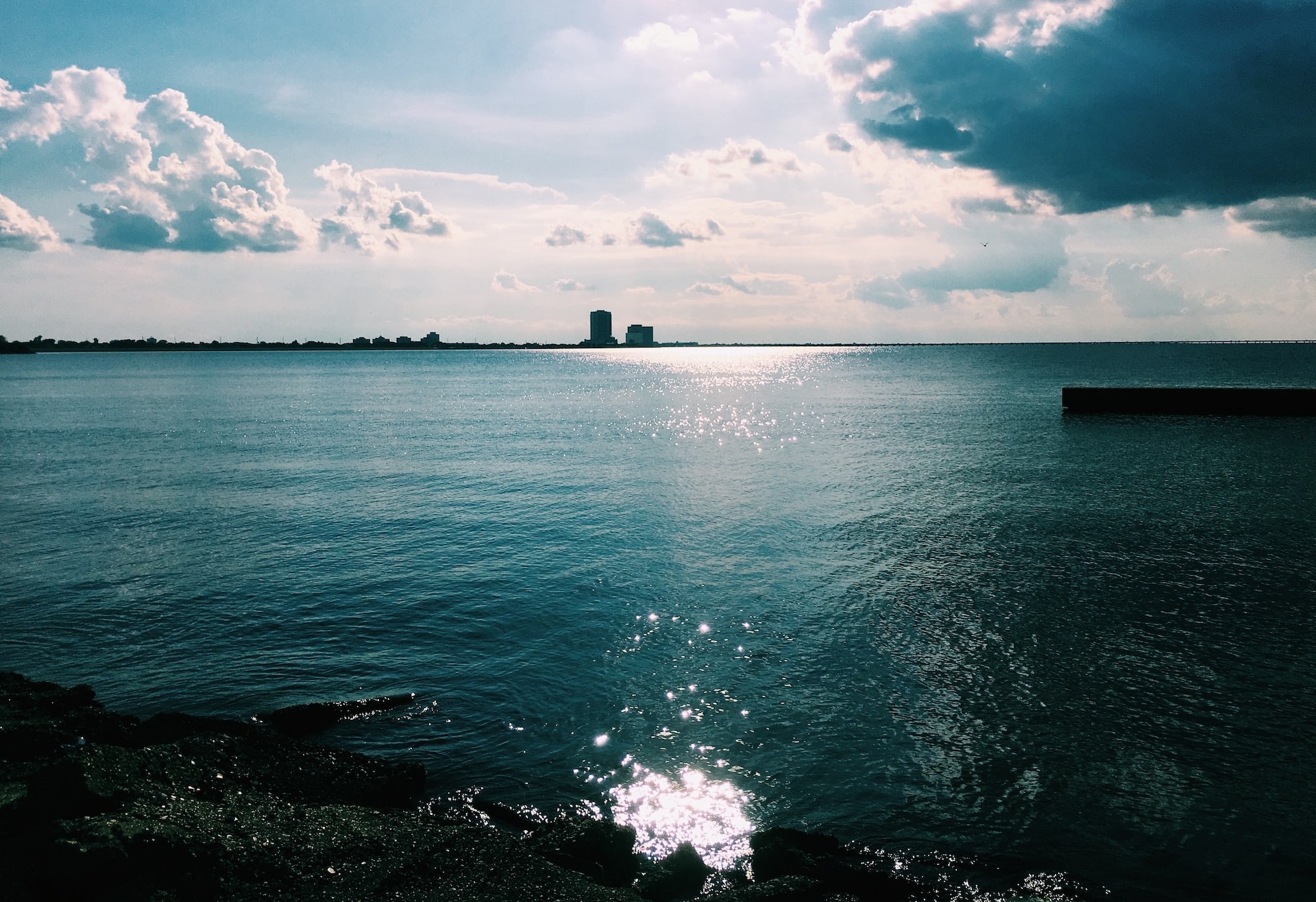 Largest Lake-Lake Pontchartrain