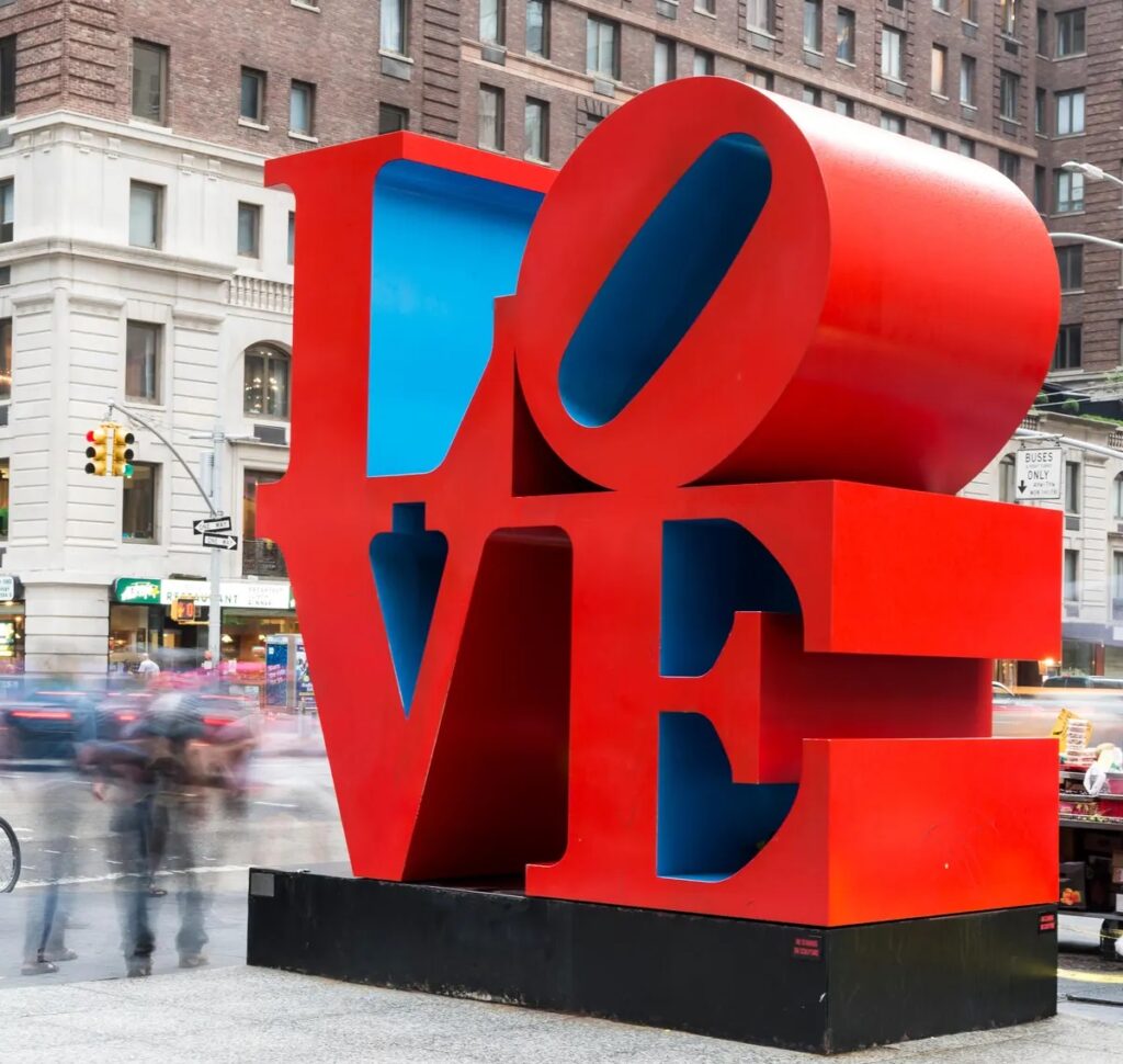 love-sculptures-whiteclouds