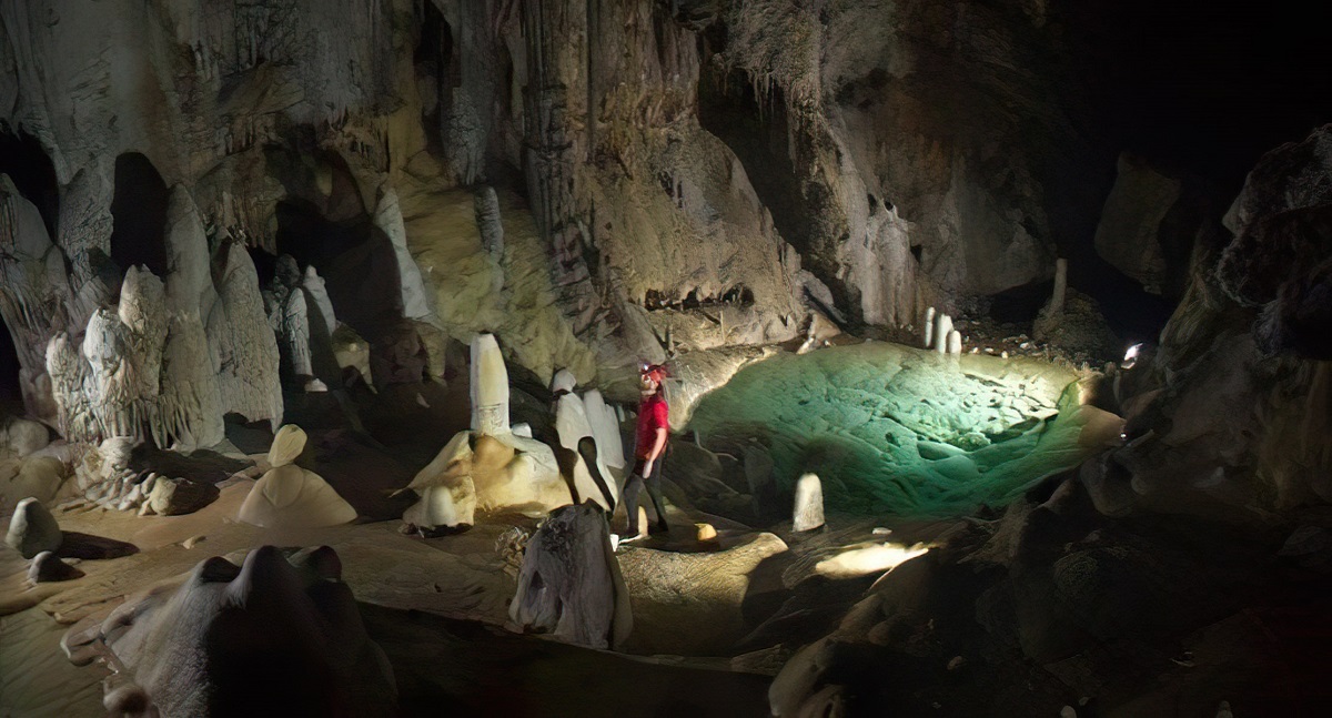 Lechuguilla Caves