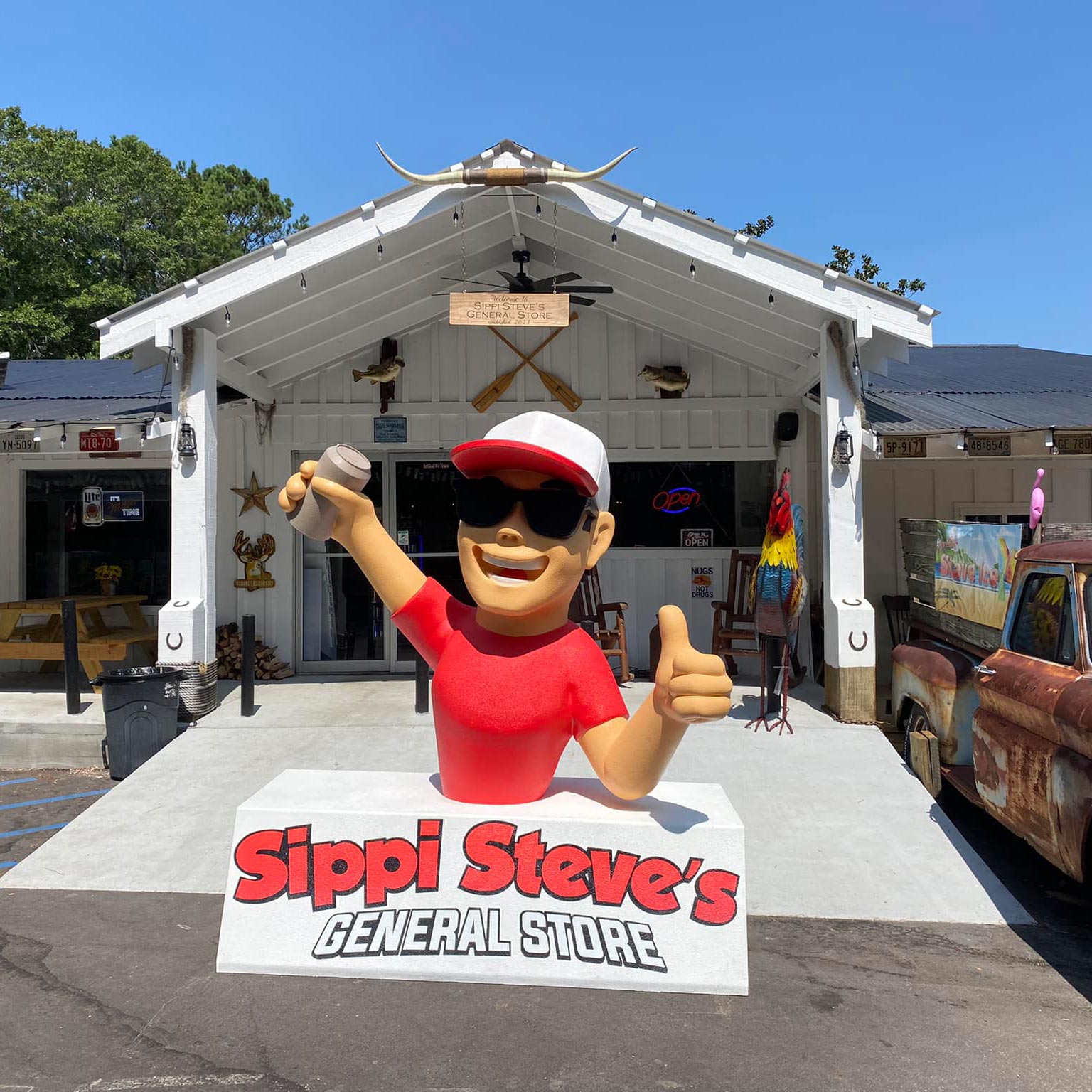 Sippi Steve General Store Prop