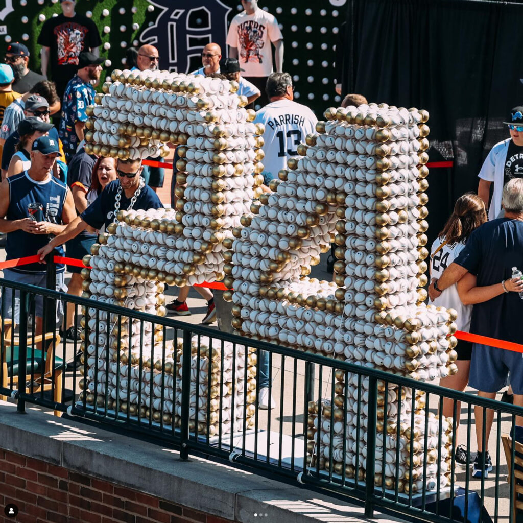 24 sculpture Migue-Cabrera MLB Detroit Tigers