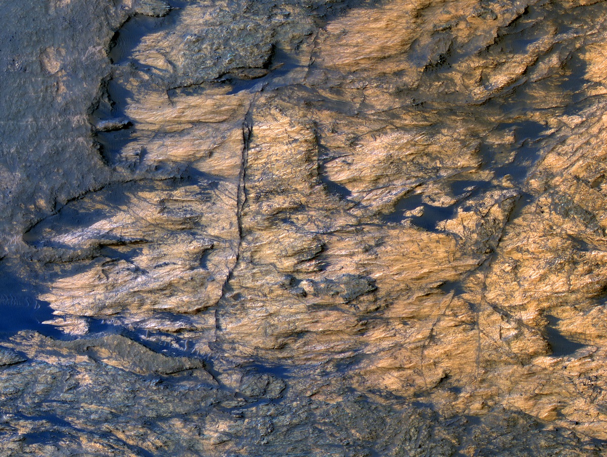 Bedrock Outcrops in Kaiser Crater