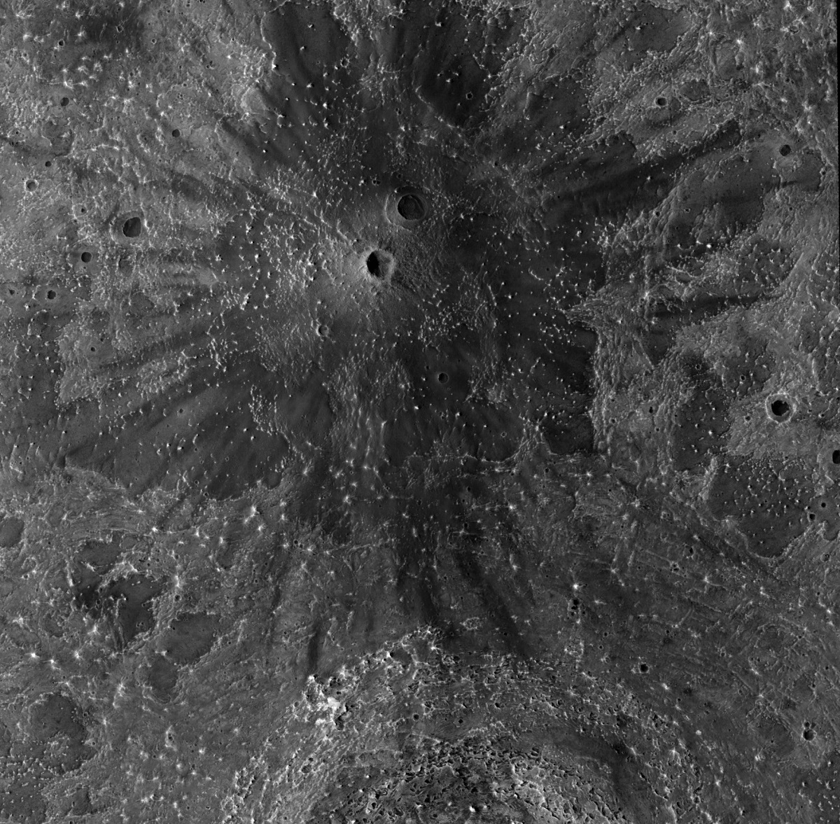 Distinctive Rayed Impact Crater in Meridiani Planum - HiRISE Image-ESP_020784_1810