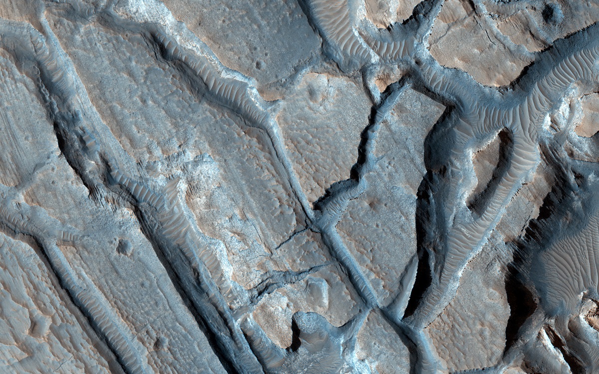 Floor of an Impact Crater in Arabia Terra