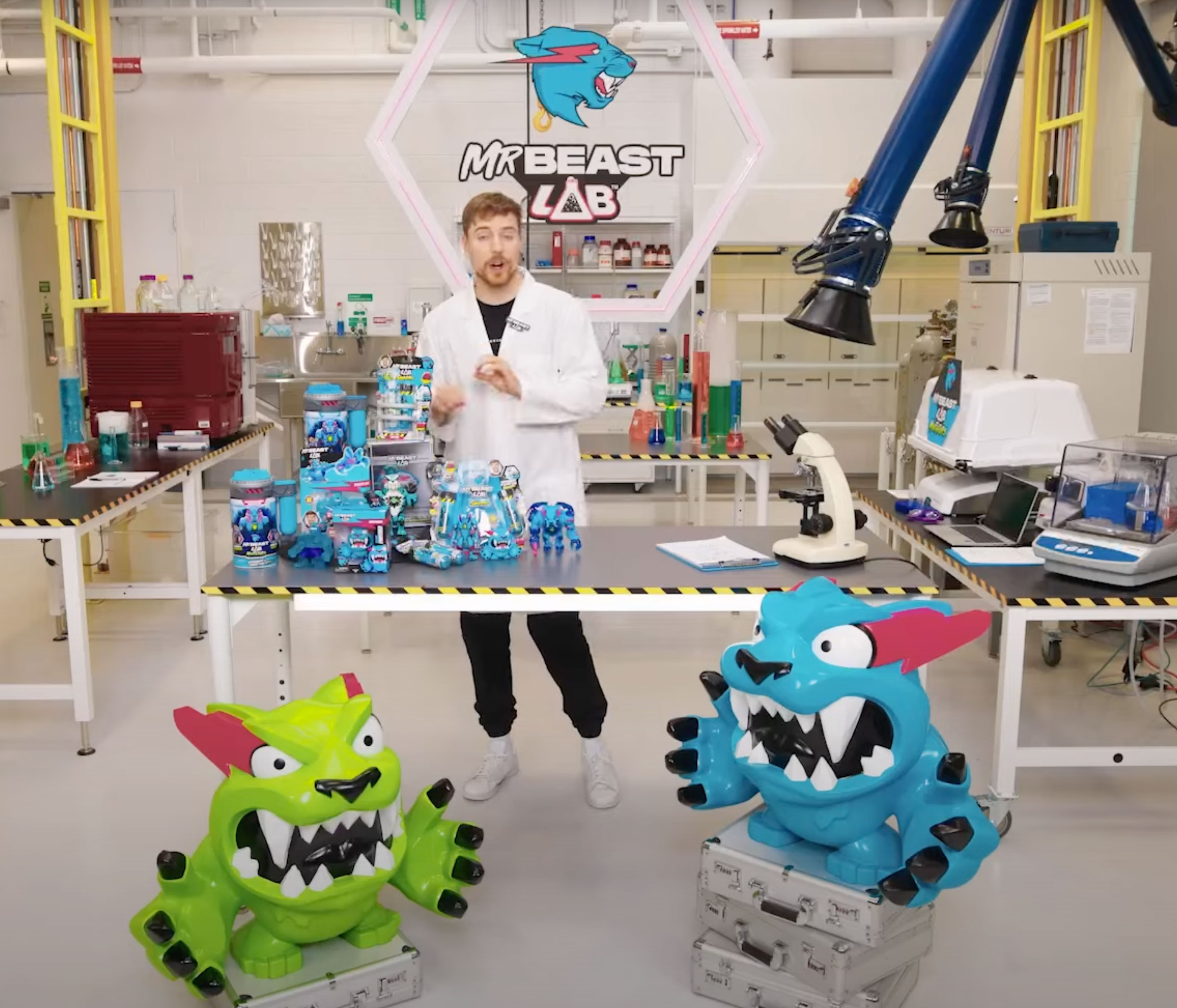 The giant replica models of the MrBeast Lab toys by Moose Toys made an appearance at the recent San Diego Comic-Con.
