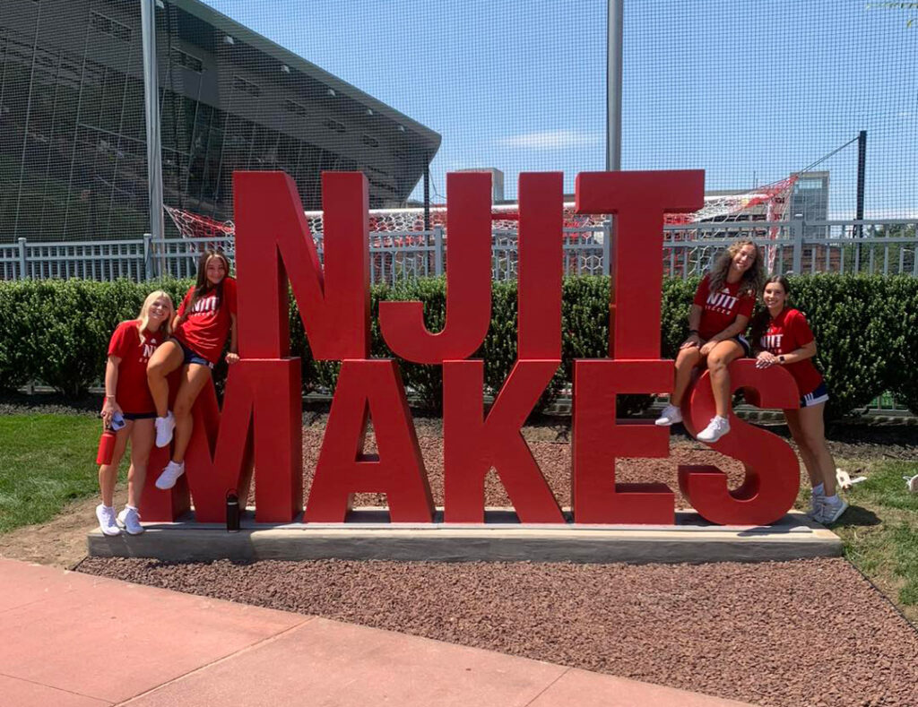 New Jersey Institute of Technology Giant Metal Letter Display