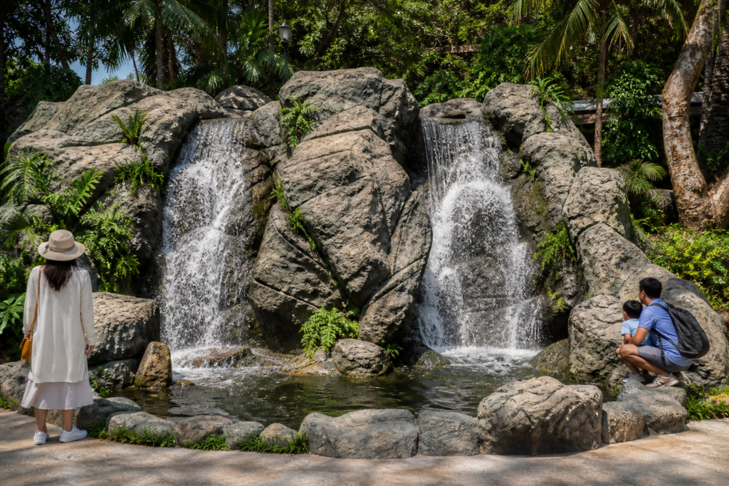MWF-208 — 8' Split-Stream Waterfall