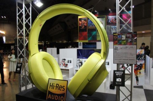 Giant Headphones Prop